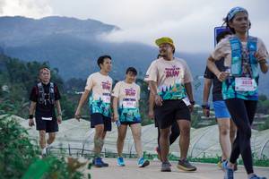 BIB: 8058
                            <button type="button" onclick="openModal(18897624)" class="btn btn-primary btn-sm float-right btn-popup" data-toggle="modal" data-target=".modal-high-quality">
                        <i class="fas fa-shopping-cart"></i> Add to Cart
                    </button>
                                            <button type="button" onclick="isThisMe(18897624, true)" class="btn btn-success btn-sm float-right btn-popup btn-isme hidden" data-toggle="tooltip" data-placement="bottom" title="นี่คือรูปของคุณใช่ไหม คลิกที่นี่เพื่อเอาเข้าอัลบั้ม">
                        <i class="fas fa-plus"></i> Add to album
                    </button>
                    <button type="button" onclick="isThisMe(18897624, false)" class="btn btn-warning btn-sm float-right btn-popup btn-isnotme hidden">
                        <i class="fas fa-ban"></i> Remove from album
                    </button>